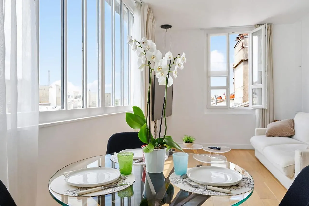 Appartement Des Sevres - Welkeys Παρίσι Γαλλία