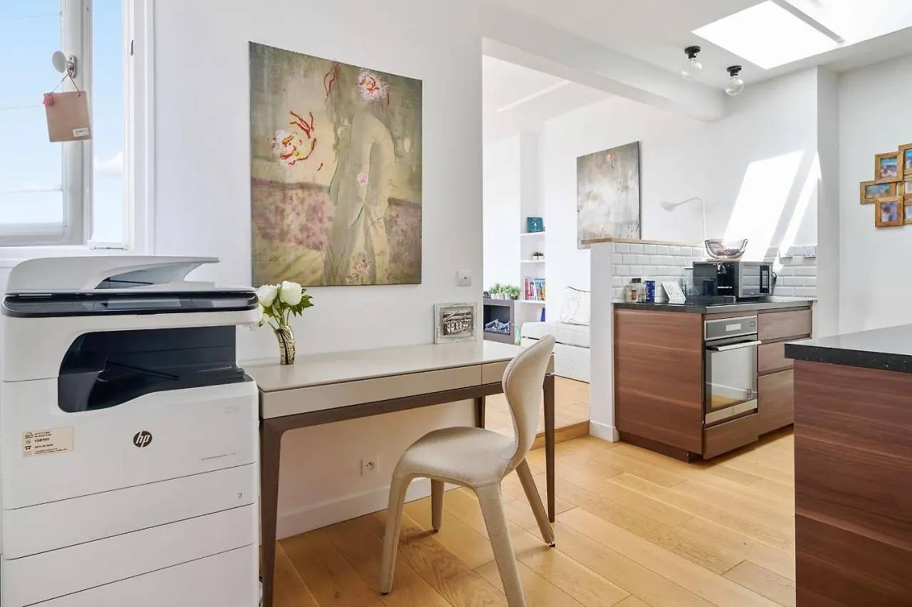 Appartement Des Sevres - Welkeys Paris 0*,